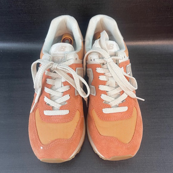 New Balance 574 Womens size 8.5 Orange Tan Suede Mesh Athletic Sneakers WL574RCD - Picture 3 of 9